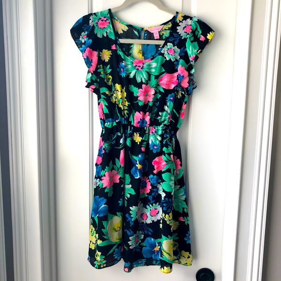 Lilly Pulitzer Dresses & Skirts - Lilly Pulitzer Floral Dress Size S/M